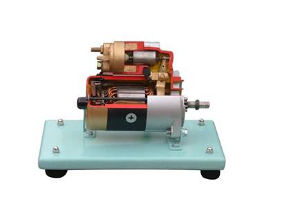 汽車起運機(jī)解剖模型