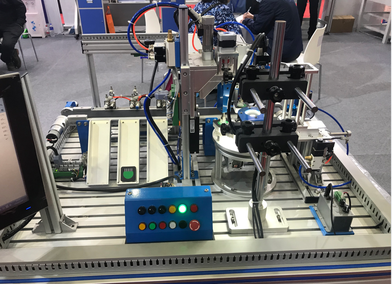 工業(yè)視覺系統(tǒng)運(yùn)維實(shí)訓(xùn)平臺(tái)